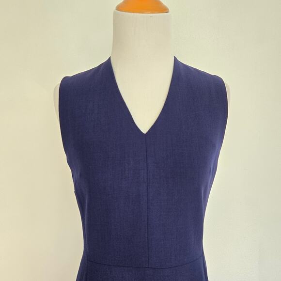 MM LaFleur Annie Navy Sheath Dress V Neck Sleeveless Classic Washable Women 4 - Picture 5 of 12